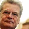 Joachim Gauck hat sich in die Debatte um Steuerhinterziehung ungewöhnlich scharf eingeschaltet. Foto: Hannibal/Archiv dpa