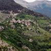 Die französische Stadt Peyresq  in der Region Haut Verdun. 1232 wurde die ehemalige Grenzstadt zwischen Savoyen und Frankreich, 100 Kilometer entfernt von Nizza erbaut.