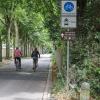 Der Dr. Ziegenspeck-Weg zwischen Zoo und Botanischem Garten gehört auch zu einer Fahrradstraße. Diese ist lediglich mit einem Schild gekennzeichnet.