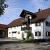 Der Gemeinderat Obermeitingen diskutierte zwei große Bauvorhaben: Eine Fahrzeughalle für den Bauhof (hier im Bild) und den Umbau der alten Schule.