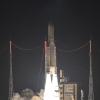 Start einer Ariane-5-Rakete mit zwei Telekommunikationssatelliten für Anbieter aus Korea und Brasilien an Bord am 05.05.2017 in Kourou, Französisch-Guyana, vom europäischen Weltraumbahnhof Kourou.