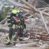 Eine Lagerhalle ist am Dienstagmorgen in der Nähe des Günzburger Bahnhofs explodiert. Übrig blieb ein großes Trümmerfeld und viele beschädigte Gebäude in der näheren Umgebung. Etwa 200 Einsatzkräfte der Feuerwehr, des Rettungsdienstes und des Technischen Hilfswerks waren im Einsatz.  	
