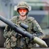 Deutschland unterstützt die Ukraine mit Waffen. Die Finanzierung gestaltet sich unterschiedlich.
