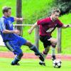 Trotz einer zwischenzeitlichen 1:0-Führung mussten Florian Meiners (links) und der TSV Burgheim die Heimfahrt aus Wertingen (rechts Martin Eberle) mit leeren Händen antreten. Foto: Georg Fischer