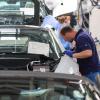 Autobauer wie BMW verzeichnen heftige Einbrüche beim Export. 