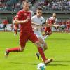 Stefan Heger (vorn, hier im Pokalspiel gegen den FC Kempten) ist der dienstälteste FCM-Spieler des aktuellen Kaders. Heute endet für ihn die Karriere in der Regionalligamannschaft.  	