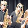 Mit Sonnenbrille musizierten die Mitglieder des Jugendorchesters Wita – wohl in Vorfreude auf den anstehenden Spanienaufenthalt. 