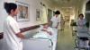 In Krankenhäusern sind mehrere Patienten bestohlen worden. 