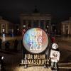 Die Beleuchtung vom Brandenburger Tor ist für die Aktion „Earth Hour“ ausgeschaltet.