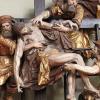 Ein bedeutendes Werk von Christoph Rodt: Die Kreuzabnahmegruppe, die in der Pfarrkirche in Neuburg an der Kammel zu sehen ist.