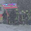 Unfall bei Marxheim, bei dem sich ein Auto überschlug. 