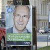 Laut Demoskopen geht Oberbürgermeister Kurt Gribl (CSU) am kommenden Sonntag als klarer Favorit in die Wahl. Eine aktuelle Wählerumfrage sieht ihn bei 49 Prozent, sein stärkster Herausforderer Stefan Kiefer von der SPD kommt auf 26 Prozent.  
