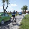 Die Straße zwischen Stoffen und Lengenfeld (Hintergrund) ist für Radfahrer gefährlich, deshalb wird ein Radweg gebaut.