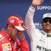 Sebastian Vettel (links) möchte Lewis Hamilton die Führung in der Formel 1 wieder abnehmen.