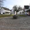 Die Ortsmitte von Fischach rund um den Marktplatz soll neu gestaltet werden. Dort sind ein neues Rathaus und ein Bürgerhaus geplant.