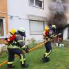 Mächtig ins Schwitzen gekommen sind die Einsatzkräfte der Feuerwehren aus Neusäß und Westheim bei dem Vollbrand einer Garage am Mittwochnachmittag. 