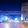 Ein Großaufgebot an Einsatzkräften ist am Donnerstagabend zur BASF nach Illertissen geeilt. Dort stieg Rauch aus einem Gebäude auf.