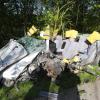 Drei Menschen wurden bei dem Unfall im Unterallgäu schwer verletzt.