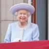 Die Queen strahlt auf dem Balkon des Buckingham Palace.