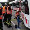 In der Augsburger Remboldstraße ist eine Straßenbahn der Linie 64 entgleist. Es gab zahlreiche Ausfälle und Verspätungen: Es wurde niemand verletzt.