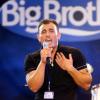 Kurze Gesangskarriere: Zlatko Trpkovski griff nach seinem Aus bei "Big Brother" zum Mikrofon.