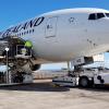 Ein Flugzeug der Air New Zealand vor dem Abflug nach Frankfurt am Main am Flughafen von Auckland.