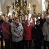 Die CSU-Kreissenioren ließen sich die kulturellen Hintergründe der barocken Ausstattung in St. Wolfgang erklären.  	