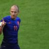 Arjen Robben will mit Holland heute gegen Chile den Gruppensieg perfekt machen. Das Spiel wird live von der ARD übertragen.