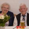 Sind seit 60 Jahren ein Ehepaar: Helene und Sepp Hornauer.  	