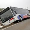 Ein Bus mit Schulkindern ist am Dienstagmorgen im Kreis Dillingen von der Fahrbahn abgekommen und im Straßengraben gelandet. Sechs Kinder erlitten leichte Verletzungen.