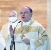 Bischof Bertram Meier wirft Corona-Demonstranten ein Verbiegen des Religösen vor