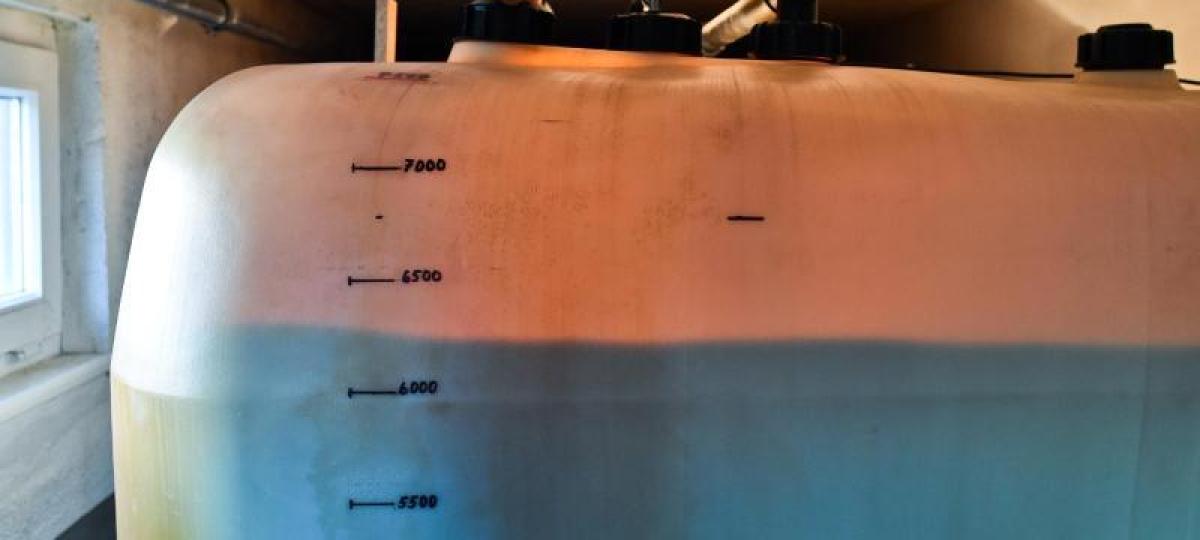 Heizöl im Abwasser löst Feuerwehreinsatz in Pfuhl aus