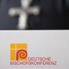 Die deutschen Bischöfe treffen sich in diesen Tagen in Mainz zu ihrer Vollversammlung. Und diskutieren noch bis Donnerstag unter anderem über das Thema „Opferentschädigung“.