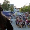 Auch das dritte Konzert der Reihe „Live im Sperrbezirk“ auf dem Illertisser Marktplatz war gut besucht.