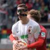 Die Rückkehr des Maskenmanns Dominik Kohr war wichtig für den FCA.
