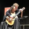 Ebenso virtuos wie zauberhaft: Das Duo Anabel Montesinos und Marco Tamayo, das zum Ende seines Konzertes gemeinsam auf einer Gitarre spielte – nicht nur ein Gag, sondern auch ein schwieriges Unterfangen.