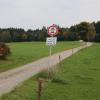 Bleibt weiter für den nicht-landwirtschaftlichen Verkehr gesperrt: Einer Sondergenehmigung für die Benutzung des Feldwegs im Ortsteil Laiber erteilte der Gemeinderat eine Absage.