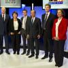 Stellen sich zur Wahl: Jean-Michel Baylet, Martine Aubry, Manuel Valls, Francois Hollande, Arnaud Montebourg and Segolene Royal (v.l.n.r.) Foto: Fred Dufour  +++(c) dpa - Bildfunk+++