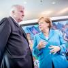 Streiten seit Wochen um den Kurs in der Asylpolitik: Innenminister Horst Seehofer und Kanzlerin Angela Merkel.