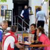 Noch können Gäste das schöne Wetter im Biergarten des Klosterstüble in Oberschönenfeld genießen. Die Bewirtung im Freien hat zahlreichen Wirten im Augsburger Land durch die Corona-Krise geholfen.