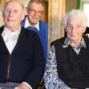 Bürgermeister Walter Wörle gratulierte Rudolf Götzenberger und Maria Glas, die 2013 ihren 90. Geburtstag feierten.