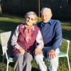 Erna und Erich Piczlewicz in ihrem Garten in Eresing. Das Ehepaar ist seit 70 Jahren verheiratet. 