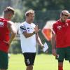 FCA-Trainer Markus Weinzierl will seine fitten Spieler schonen - Ausfälle gibt es schon genug zu beklagen.