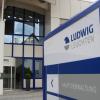 Die Meringer Firma Ludwig Leuchten schließt ihre Produktion in Mering. 60 Mitarbeiter erhalten bald die Kündigung.