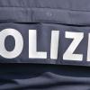 Die Polizei sucht Zeugen: Wer hat gesehen, wie in Wemding Blumentröge zerstört wurden?