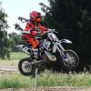 Sprünge und Geschwindigkeit sind seine großen Leidenschaft: Der neunjährige Vincent Siedlecki aus Oberhausen hat die Leidenschaft Motocross. 