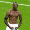 Der AC Mailand ist am italienischen Nationalspieler Mario Balotelli interessiert. 