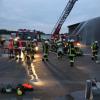 Den Einsatz bei einem Stadelbrand übten mehrere Feuerwehren in Unterzell