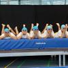 Fünftklässler versuchten, im Rahmenprogramm der Abschlussfeier für die Absolventen der Realschule in Schondorf sich freizuschwimmen.  