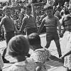 Die Geburtenrate war vor allem in den jüdischen DP-Lagern hoch. Im Oktober 1946 lebten 812 Kinder und Jugendliche auf dem Fliegerhorst Leipheim, darunter 217 Säuglinge. 	 	